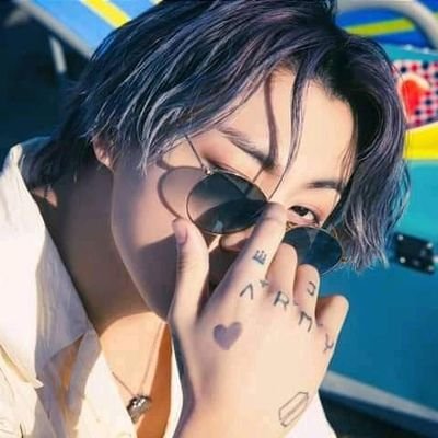 Jungkoo94715575's profile picture. eyajungkook