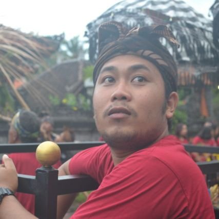 goesstuppied's profile picture. anak pertama dari tiga berkakak dan beradik hasil persilangan bapak dan ibu