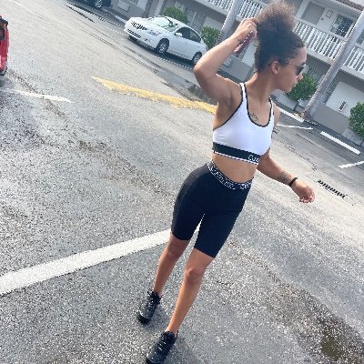 mother first🤞🏽 IG: abch._ || sc: amiler2012
