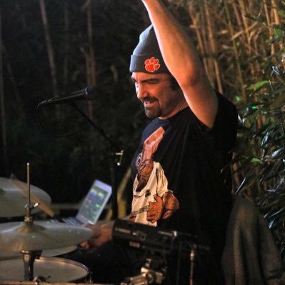 It is what it is... Live, Laugh, Love Drummer for @quasimodosbride, IT junkie, innovator #coopergroover #sweetspotartist