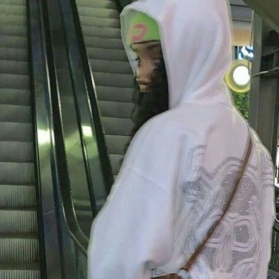 harriesbleeding's profile picture. ⠀⠀⠀ ⠀# in this house of broken hearts . . .⠀⠀⠀⠀⠀ 「 she¡they 」