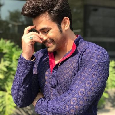 pearlvpuri.adorer