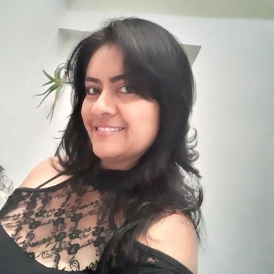 Amo la lectura, el deporte, caminar, aprender, bailar......AMO LA VIDA !!!!