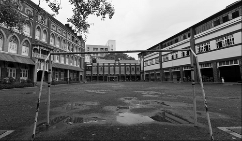 One of Mumbai's greatest and oldest educational institutions, founded in 1864. Jesuit run ICSE school with classes from prep to class 10.
