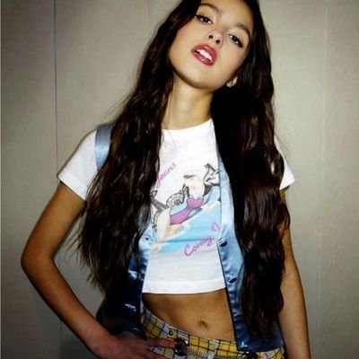 Olivia Rodrigo stan 🥳 • fan acc 🎡 •
 ifb 🦋 





















not impersonating 🪁 • 'hope ur ok' 🍓 • she/her ☀️ 





 spicy virgo ♍ • funtastic 🧁