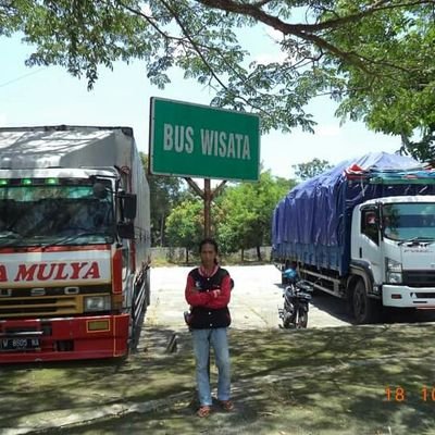 #XWorld Suka bus, truck, kapal dan di Twitter kita merdeka 

🔥 Independen, objektif tanpa prasangka 🔥