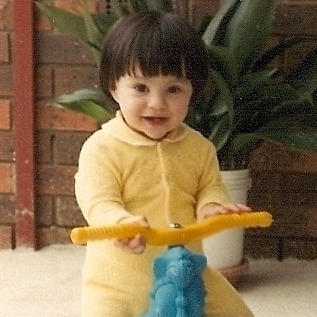 hungryhippo11's profile picture. Thinking mostly about cats, dessert and how the world's gonna end.