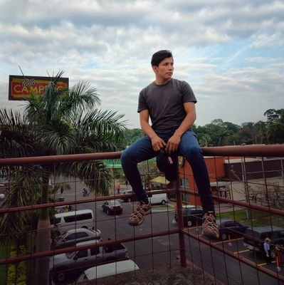 Ibragom20's profile picture. El éxito no tiene nada que ver con la suerte