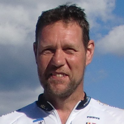 Fietser, Datawarehouse Architect, wandelaar, fietsvakantiebegeleider, af en toe fotograaf, vaak vakantieganger