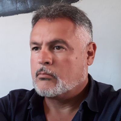 Economista-Pro gobierno abierto, liberal, amante de la libertad y justicia, los libros, la paz y la tranquilidad, de mi Mérida y mi ULA. @ventevenezuela.