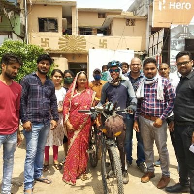 Gayatri94030066's profile picture. 