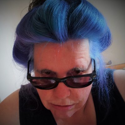 Unverified since 2008
Cultural linguist | Psychologist | Enby | Polyam | Polyglot | Sci-fi | Space | 日本語 | Ferrets
she/they
🖖⚧🏳️🌈🇺🇸🇩🇪🇪🇺🌍🔭🛰🚀🌌