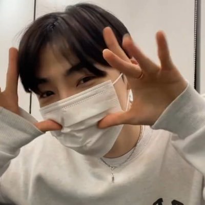 CHANHEEMINAJ's profile picture. chanheenator and txtpopper