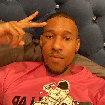 Lordecalii's profile picture. They ain’t giving my shit back lol