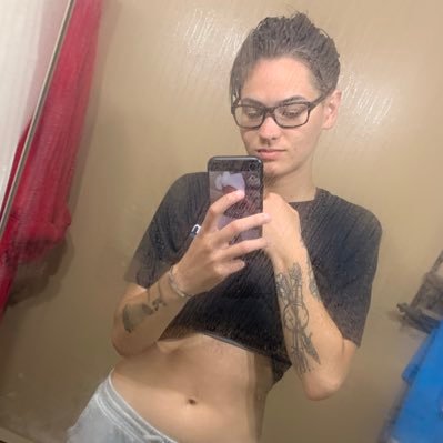 22 year old tattooed Financial Dominatrix Lesbian & Puerto Rican🏳️‍🌈 🔥. I’m your favorite dream and worst nightmare all in one😂🖕 Cashapp: $ThebestRodriguez