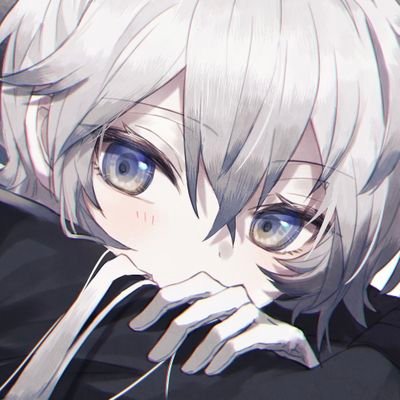 I retweet pretty art.
Mainly SMT and Persona content.
Icon by: @ Namiki_Itsuki