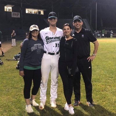 ⚾️ @jesuitbaseball ‘20 / @hcrossbaseball ‘24 / @bcbirdball ‘25