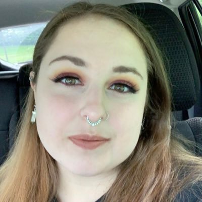 KDanielleChaney's profile picture. The less you give a damn the happier you'll be✌🏻