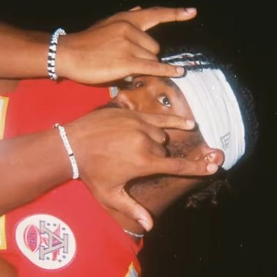 (Fav NFL Team: Chiefs)
(Fav NBA Team: Spurs)
(Fav MLB Team: Royals)
(Fav NHL Teams: Devils)