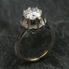 We sell antique and vintage precious rings, from Art Nouveau, Edwardian, Art Deco and Retro eras.
