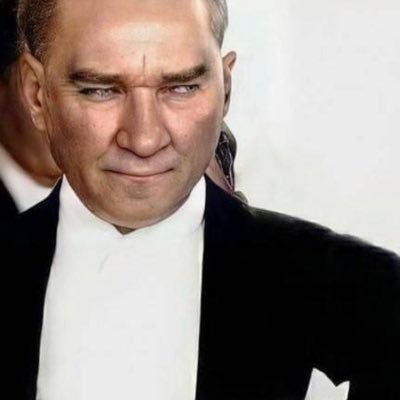 Doğum tarihi:19/03/1967 Mustafa Kemal Atatürk’ün https://t.co/BnSd9kkAqEğa ve Hayvansever.Tek Kurtuluş Atatürk Devrimleri.