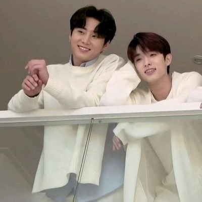 nunui_______'s profile picture. ʀᴏᴀsᴛ ᴛʜᴇ ᴄʜɪᴄᴋᴇɴ ʟɪᴛᴛʟᴇ 🐥