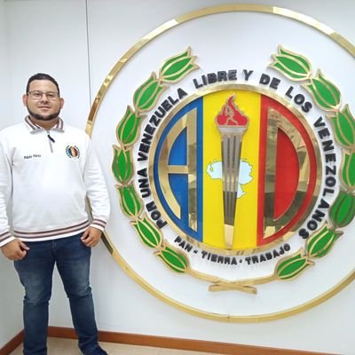 rubenjperez20's profile picture. 28 Años
Sec Juvenil AD Monagas 
¡Volveremos a Vivir Mejor!