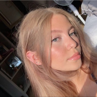 17, Manchester
