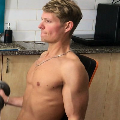 VovaJulev's profile picture. 