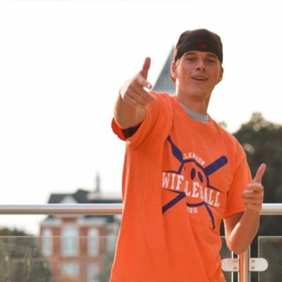 csherm_9's profile picture. Confirmed @sickoscommittee Legend