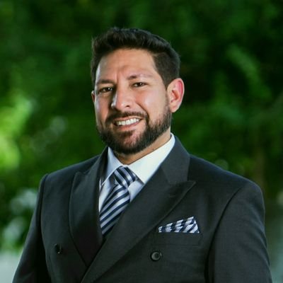 Author of:
Agent to Broker
Run Into The Fire
https://t.co/meFhOExd1y