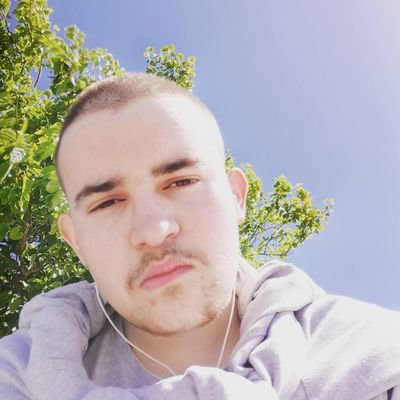 lenha_pedro's profile picture. Viana do Castelo📍🇵🇹 
21y🎉

#LetsGoLiquid
   
Twitch: https://t.co/tvUHaybagi