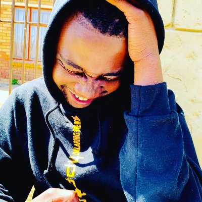 Ed_EdMedia's profile picture. 👤 Ed Eddy 🇿🇦 Graphic designer 🎨 EdMedia