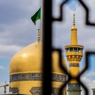 8jaffar4s's profile picture. ‏
و يسألونك عن العِشق ، قُل لم يهوى القلبُ سِوى  الرضا❤