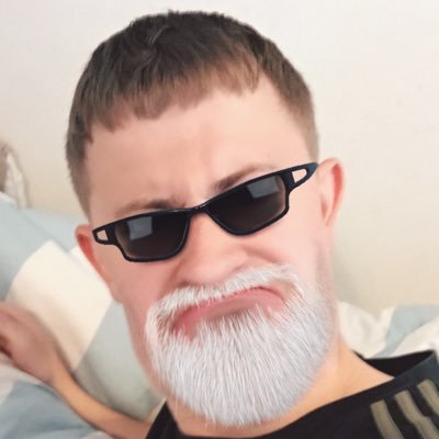 Emersonurdad's profile picture. am I boverd