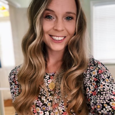 First I drink coffee, then I do things. ☕ Social Media Executive at @revivedigital 💻