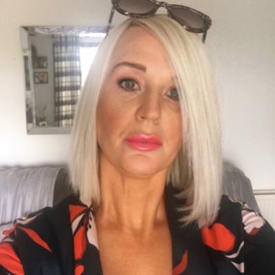 katie2980's profile picture. 