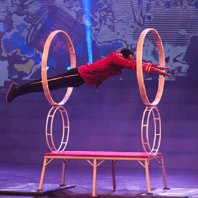 abdi_circus's profile picture. I'm circus artist 
Work by portavantura world park