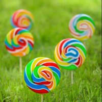 The Lollipop Fairy, a Sweet Birthday Tradition(@lollipop_bday) 's Twitter Profile Photo