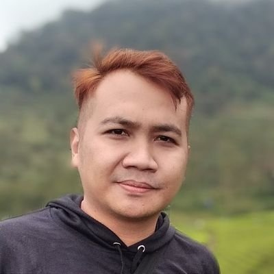 Menjaga hati tu dimana kita menuntut diri kita untuk menjaga perasaan, pikiran, ucapan lalu d terapkan dngan tingkah laku. Dan ini bukan hal perkara yang mudah