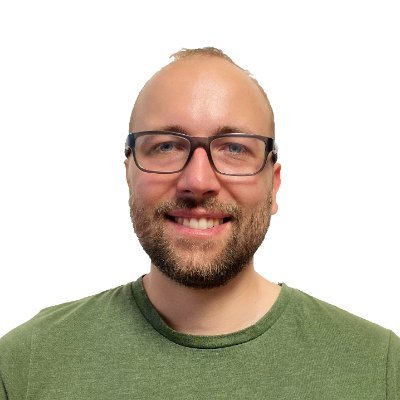 Building @Feedbutler. Contributing to Nuxt.js, Vue.js and the JavaScript ecosystem. Blogging about tech. Singer-songwriter at @LandwehrMusic.