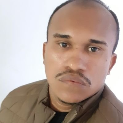 por que gosto de tudo que me faz feliz e viver a vida como deus nos da.