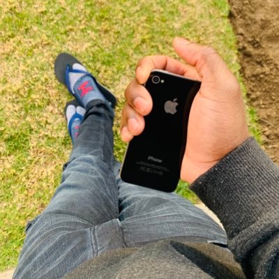 Peterma21's profile picture. Gadget Boy 👦…. GIANT TECH coding  support ⚙️🛠🔌self employed, I sell brand new and used iphones and other  products DM 