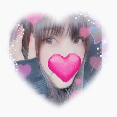 夏美です❣️ 最近Twitter始めました‼️ 良ければフォローお願いします❤️ 最近モンハンライズにハマってます😁 モンハン一緒にやってくれる人がいたら嬉しいです❤️