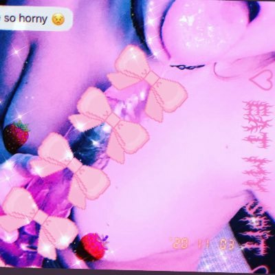✨TOP 23% ✨ • kink/fettish friendly • queer friendly • solo play • pay to sext • $$ genital ratings • CashApp $altbonnie569