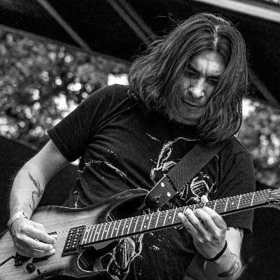 RLeon_guitar's profile picture. Guitar Player & Composer