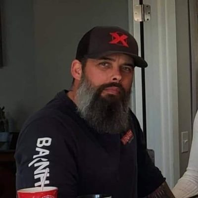 joshcovert52's profile picture. 