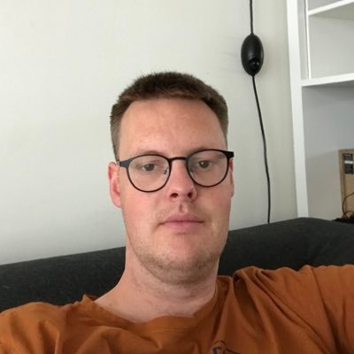 34 jaar. Stadskanaal . Chauffeur op de vrachtwagen. Tweets allemaal op persoonlijke titel.