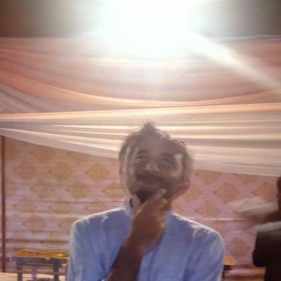 praveensudevan's profile picture. Trying to be here and now, observing this and that.