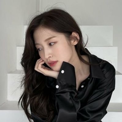 Mostly about GirlGroups || Lightsum acc : @nayoungster || ▪︎EVERGLOW▪︎OH MY GIRL▪︎Lightsum ▪︎Rocket Punch || she/her